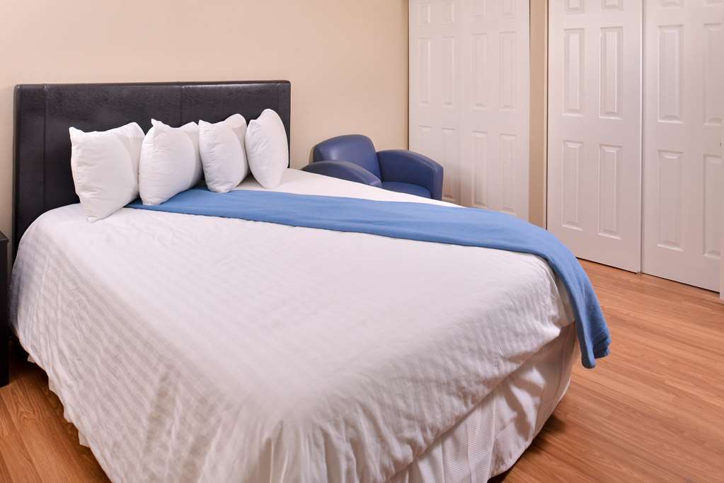 توكويلا Sunrise Garden Suites الغرفة الصورة